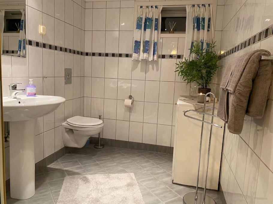 Leilighet Sentralt Til Sandefjord Og Torp Flyplass Exteriér fotografie